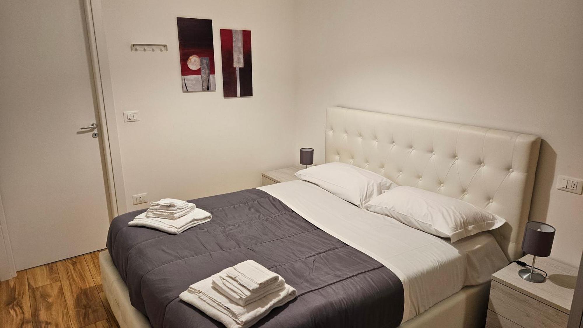 Ferienwohnung Residenza Ugo Bassi Bologna Exterior foto