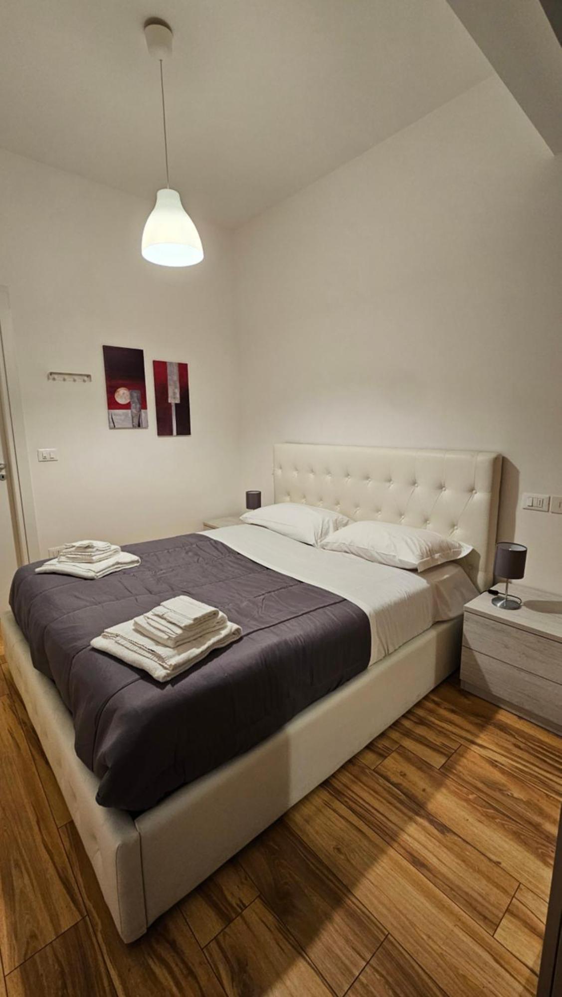Ferienwohnung Residenza Ugo Bassi Bologna Exterior foto