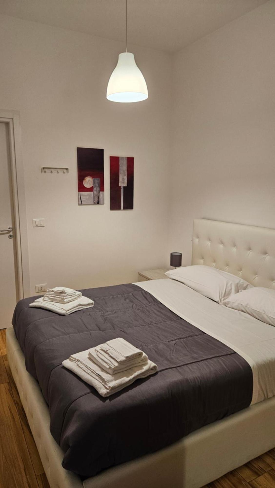 Ferienwohnung Residenza Ugo Bassi Bologna Exterior foto