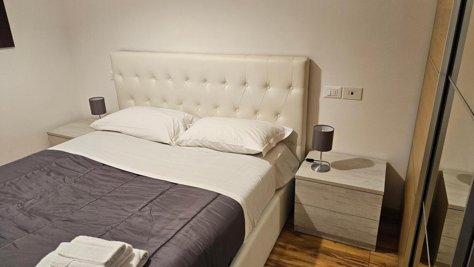 Ferienwohnung Residenza Ugo Bassi Bologna Exterior foto